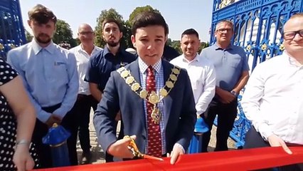 Shrewsbury Quarry gates refurbished