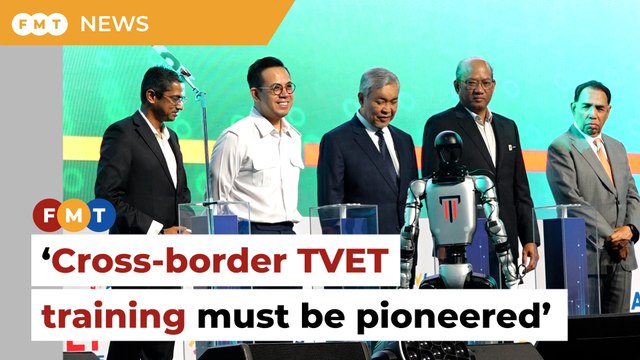 Malaysia must pioneer cross-border TVET training, says Zahid