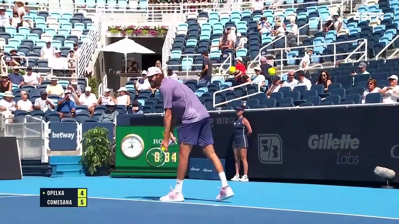 Francisco Comesaña vs Reilly Opelka | 6-7 (4), 6-4 y 7-5