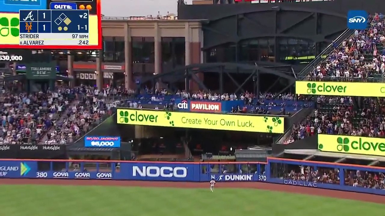 Francisco Álvarez revive a los Mets con la mejor noche de su carrera