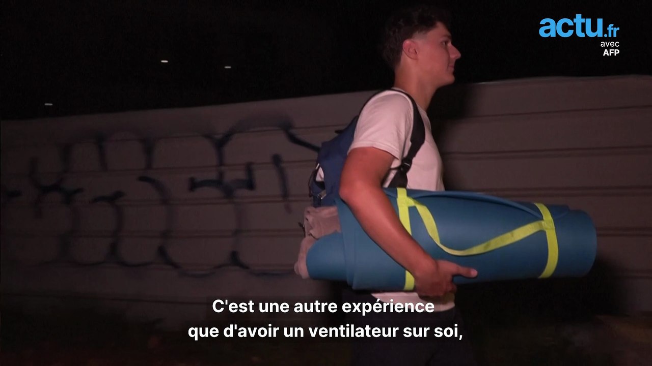 Canicule : à Lyon, ces habitants préfèrent dormir dehors