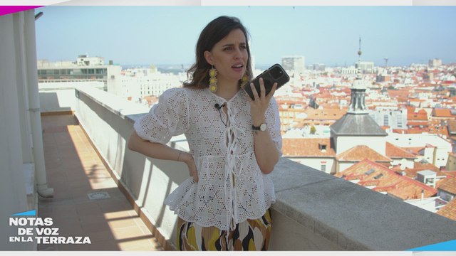 Notas de voz en la terraza, por Aida Bao