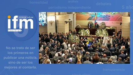 Homenaje Himno y minuto de silencio por memoria de Miguel Uribe