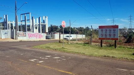 Em menos de 24 horas mais um acidente é registrado na Antônio Kucinski com Cipreste