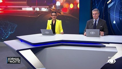 Pessoa é executada no meio do trânsito no Rio de Janeiro