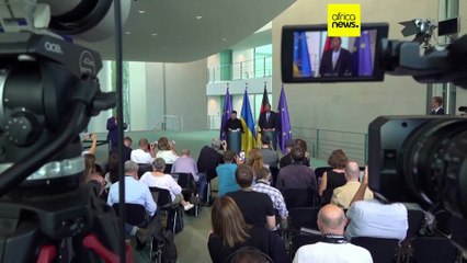 Guerre Russie-Ukraine : "l'Ukraine doit être présente dans les pourparlers"