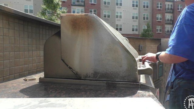 Tank Cooks Grilled Boneless Ribs