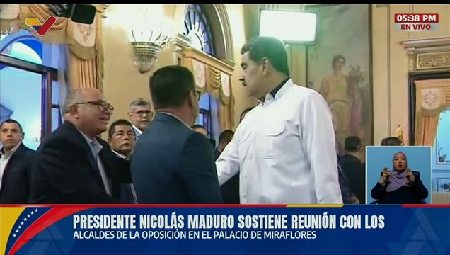 Presidente Nicolás Maduro sostiene reunión de trabajo con los alcaldes de la oposición