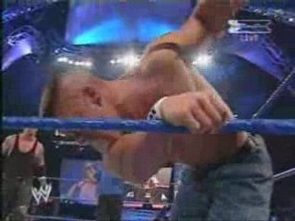 Undertaker choucha vs. John Cena (Vengeance 2003)