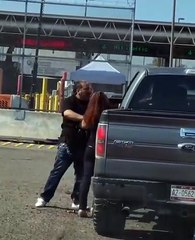 Hombres se pelean en garita de Otay