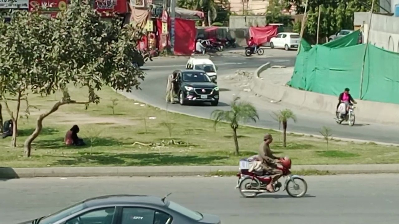 The Beggar Who's a Star - Hero Behind the PART 2
