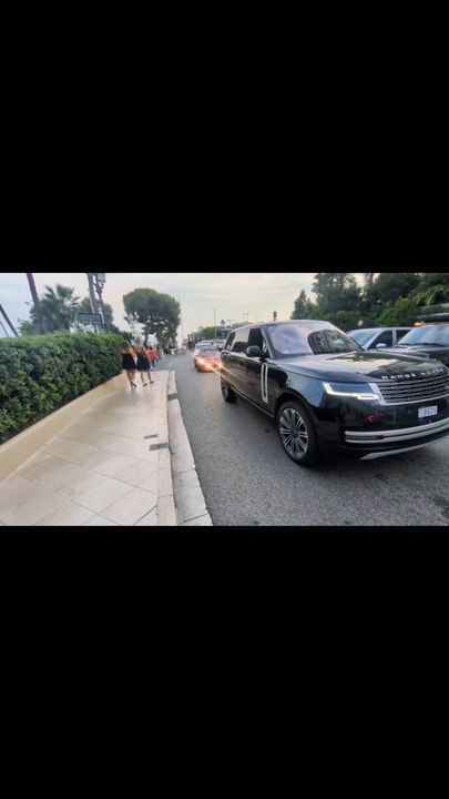 # stop sur Monaco.  #.  lulu du jura.