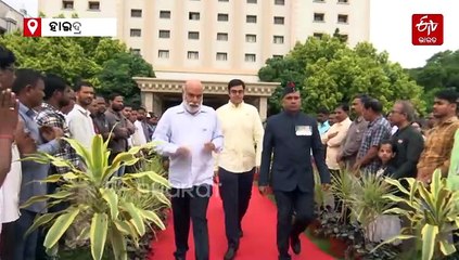 ରାମୋଜୀ ଫିଲ୍ମ ସିଟିରେ ସ୍ୱାଧୀନତା ଦିବସ, ଅଭିବାଦନ ଗ୍ରହଣ କଲେ ରାମୋଜୀ ଗ୍ରୁପ୍ ଅଧ୍ୟକ୍ଷ