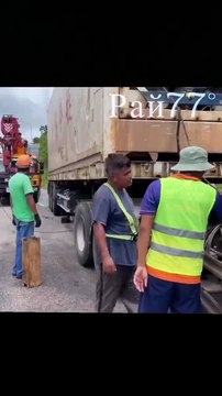 Grosse bêtise de routier... adieu camion