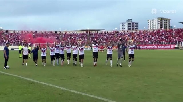 Roquenne de Felipe Alves: a admiração ao jovem goleiro que conquistou o clube e a torcida tricolor