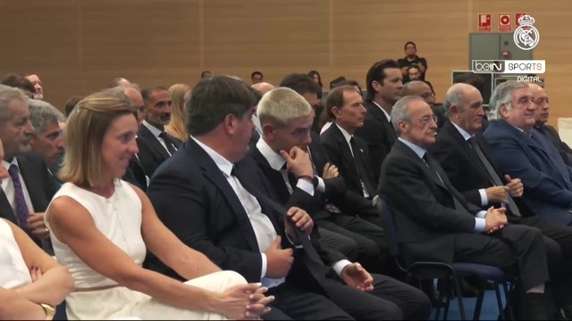 Franco Mastantuono se presenta con el Real Madrid el día de su cumpleaños número 18