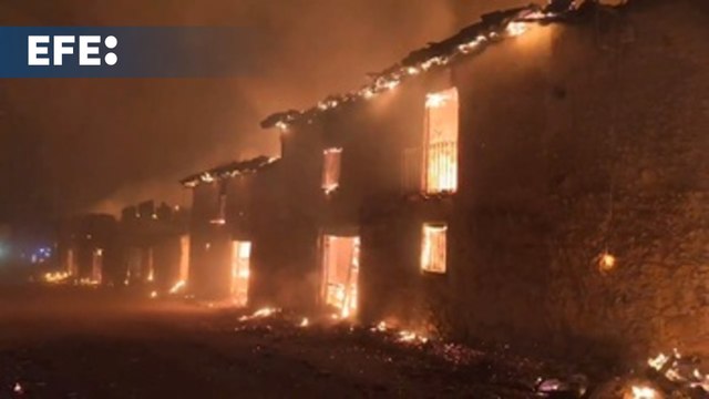 Más de 2.600 personas de once localidades leonesas afectadas por el fuego regresan a casa
