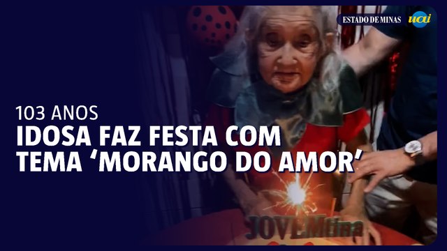 Idosa comemora aniversário de 103 anos com festa temática de morango do amor