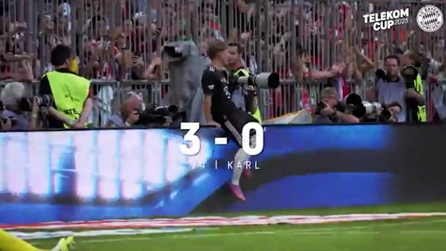 L'incroyable but de Lennard Karl, le nouveau crack du Bayern Munich