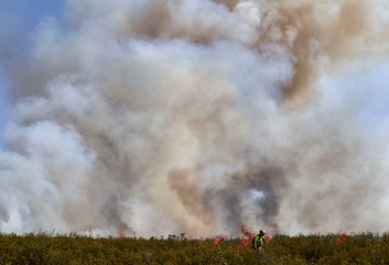 Una enfermera explica cómo protegerse del humo y gases tóxicos de los incendios