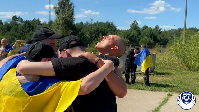 Russie-Ukraine : 84 prisonniers échangés à la veille d’un sommet Poutine-Trump