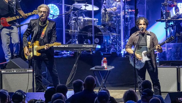 Daryl Hall and John Oates legal dispute ends, after Hall voluntarily dismisses lawsuit against his former bandmate