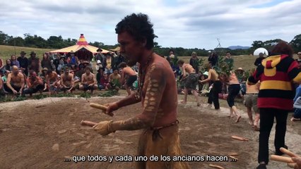Entre la tierra y el cielo - Tráiler oficial