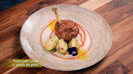 Pollo con coles de bruselas asadas