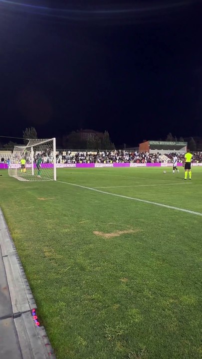 Lincoln Red Imps festeja passagem ao playoff