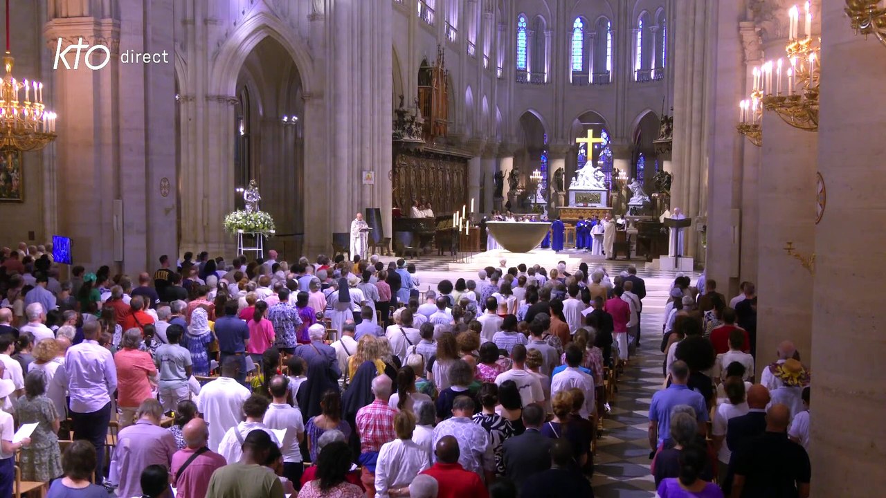 Messe anticipée de l'Assomption à Notre-Dame de Paris - 14 août 2025