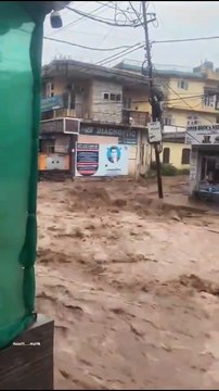 Massive Flooding Hits Kheora, Rajouri, Jammu & Kashmir 🇮🇳 (14 Aug 2025)