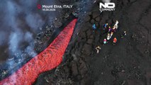 NO COMMENT: Nueva erupción del volcán Etna cubre de lava sus laderas