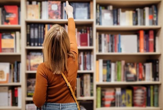 Rentrée littéraire 2025 : notre sélection de 5 romans français à lire absolument