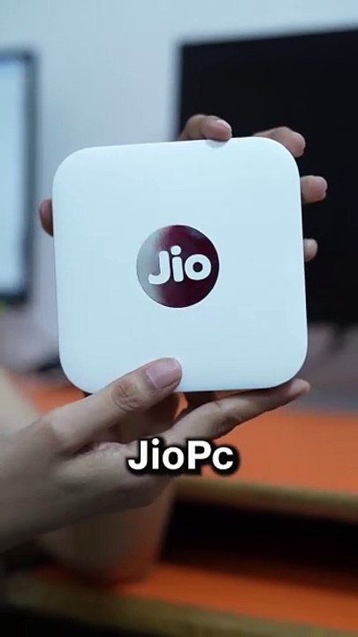 JioPC के साथ पूरा परिवार डिजिटली कनेक्ट।