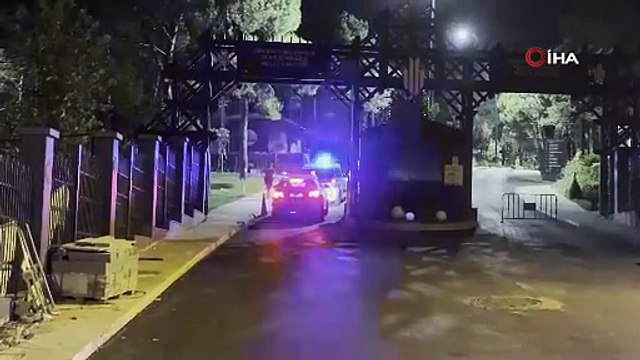 Genç kadın satırla boğazı kesilerek öldürüldü