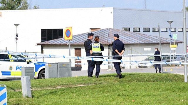 Suède : deux blessés dans une fusillade près d’une mosquée à Örebro, la piste du crime organisé avancée