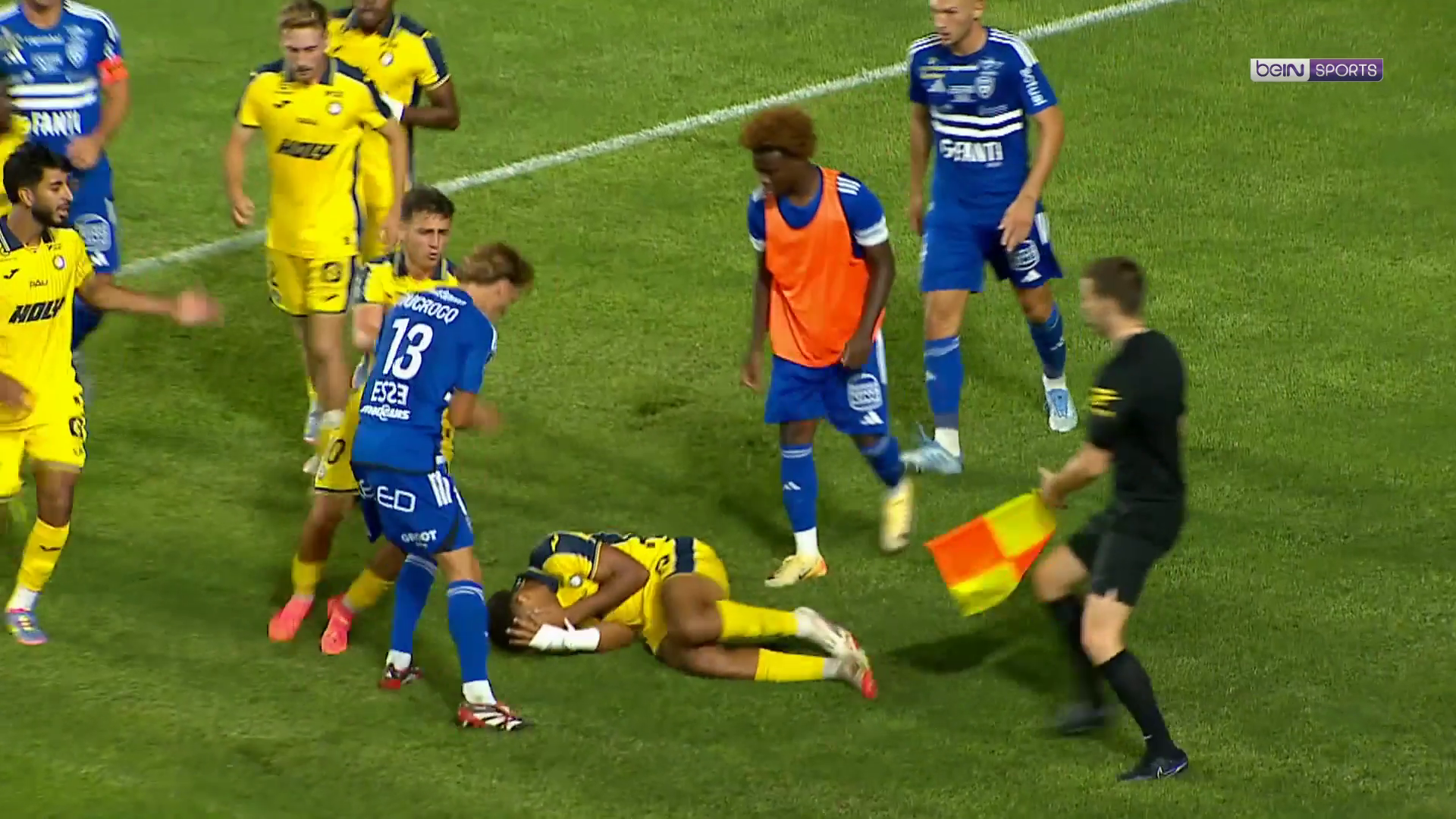 Ligue 2 : Match nul sous tension entre Bastia et Pau