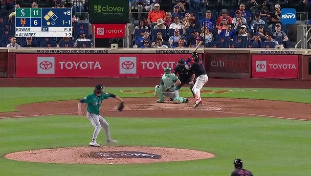 Francisco Álvarez pega jonrón de tres carreras