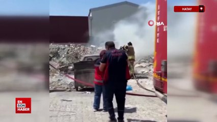 Hatay'da işyeri ve hurda araçlar alevlere teslim oldu