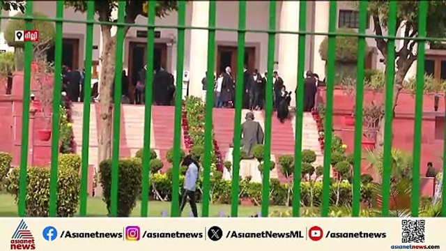 ബില്ലുകളിൽ ഒപ്പിടാന്‍ സമയപരിധി; രാഷ്ട്രപതിയുടെ അധികാരത്തിലുള്ള കൈകടത്തലെന്ന് കേന്ദ്രം