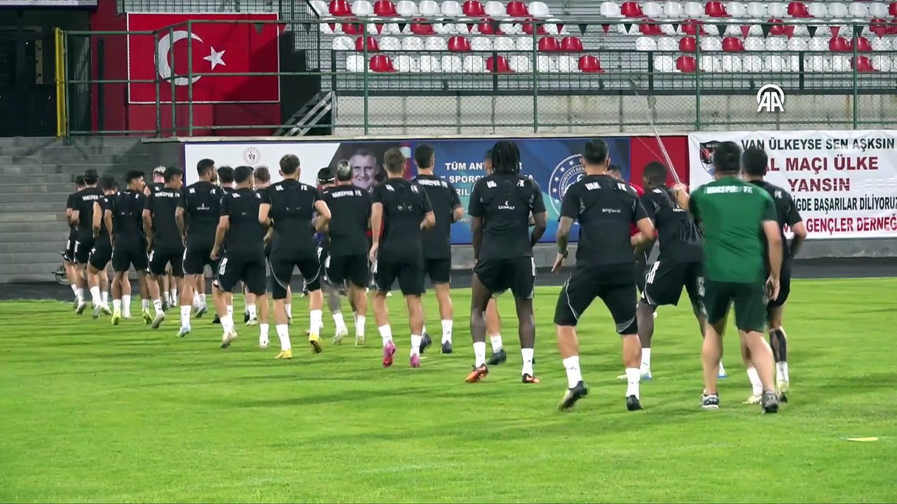 Vanspor'da hedef 2'de 2 yapmak