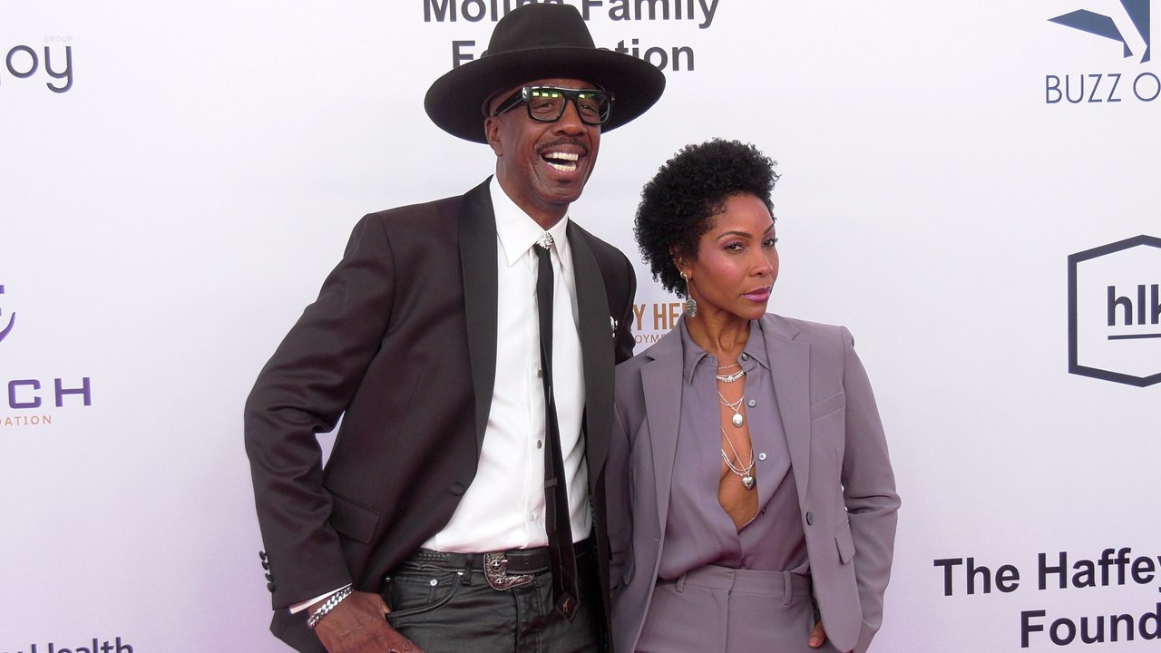 J.B. Smoove and Shahidah Omar "Harold and Carole Pump Foundation 25th Anniversary Celebrity Dinner" Red Carpet
