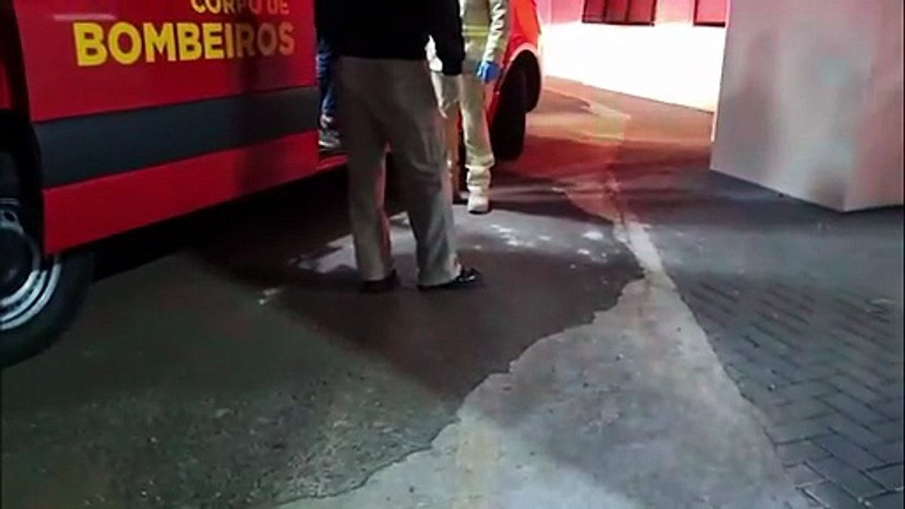 Mulher em situação de rua sofre queda e é socorrida pelo Siate