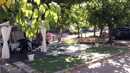 Καλοκαίρι αλλιώς: Με τροχόσπιτο, σκηνή και θέα τη θάλασσα