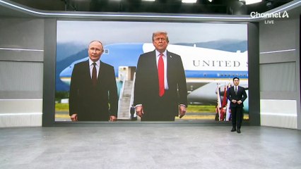 트럼프의 양면전술…푸틴 극진 환대하고 무력 과시