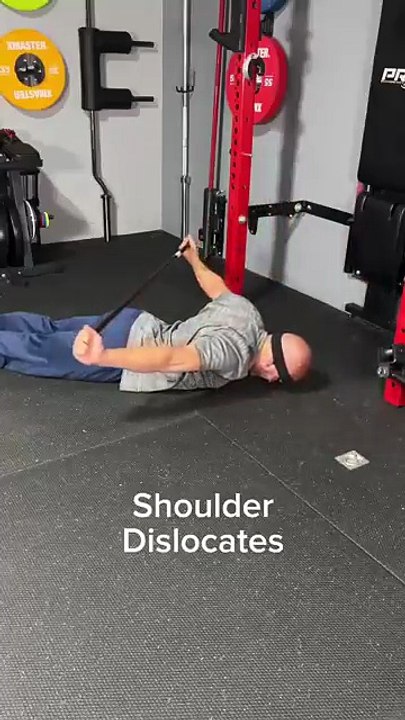 3 Mobility Exercises That Make My Joints Feel 10 Years Younger 2 | Shredded Dad