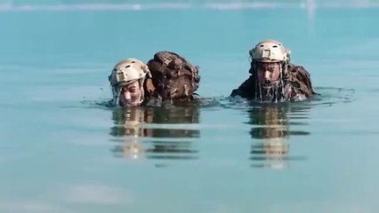 Film Aksi 2025! Sniper Elit Bersembunyi di Bawah Air, Menumpas Teroris dalam Sekejap!