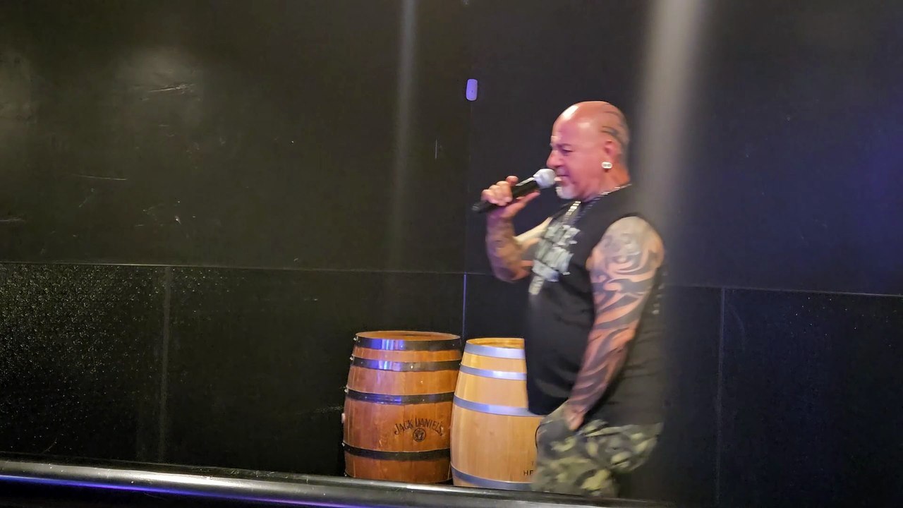 METALLICA - LAST CARESS GREEN HELL (PERFORMED LIVE AT THE WESTERNER)