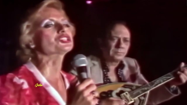 Χωρισμός (Κι αν θα διαβείς τον ουρανό) - Βίκυ Μοσχολιού & Γιώργος Ζαμπέτας (Video Live 1982)