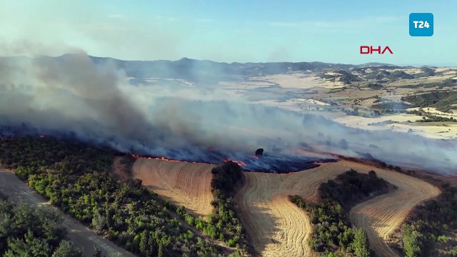 Çanakkale Gelibolu'da 2. gününde devam eden orman yangını havadan görüntülendi 